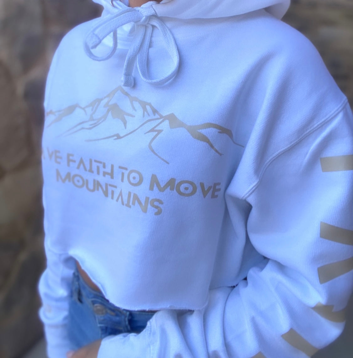 “Move Mountains” Crop Hoodie